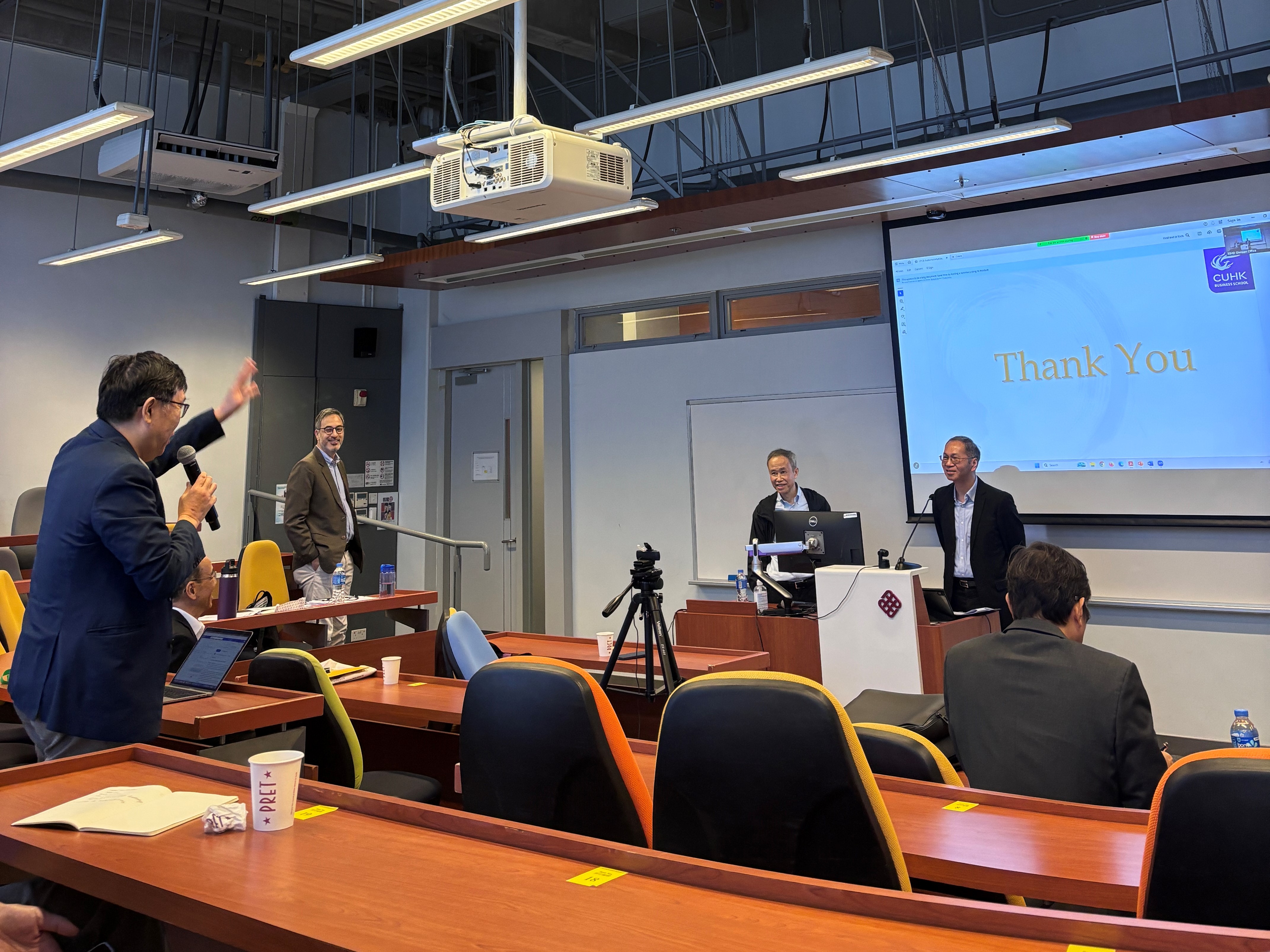 Prof Carlos Lo interacting with an audience